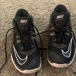 Nike Air Versatile 2 sneakers